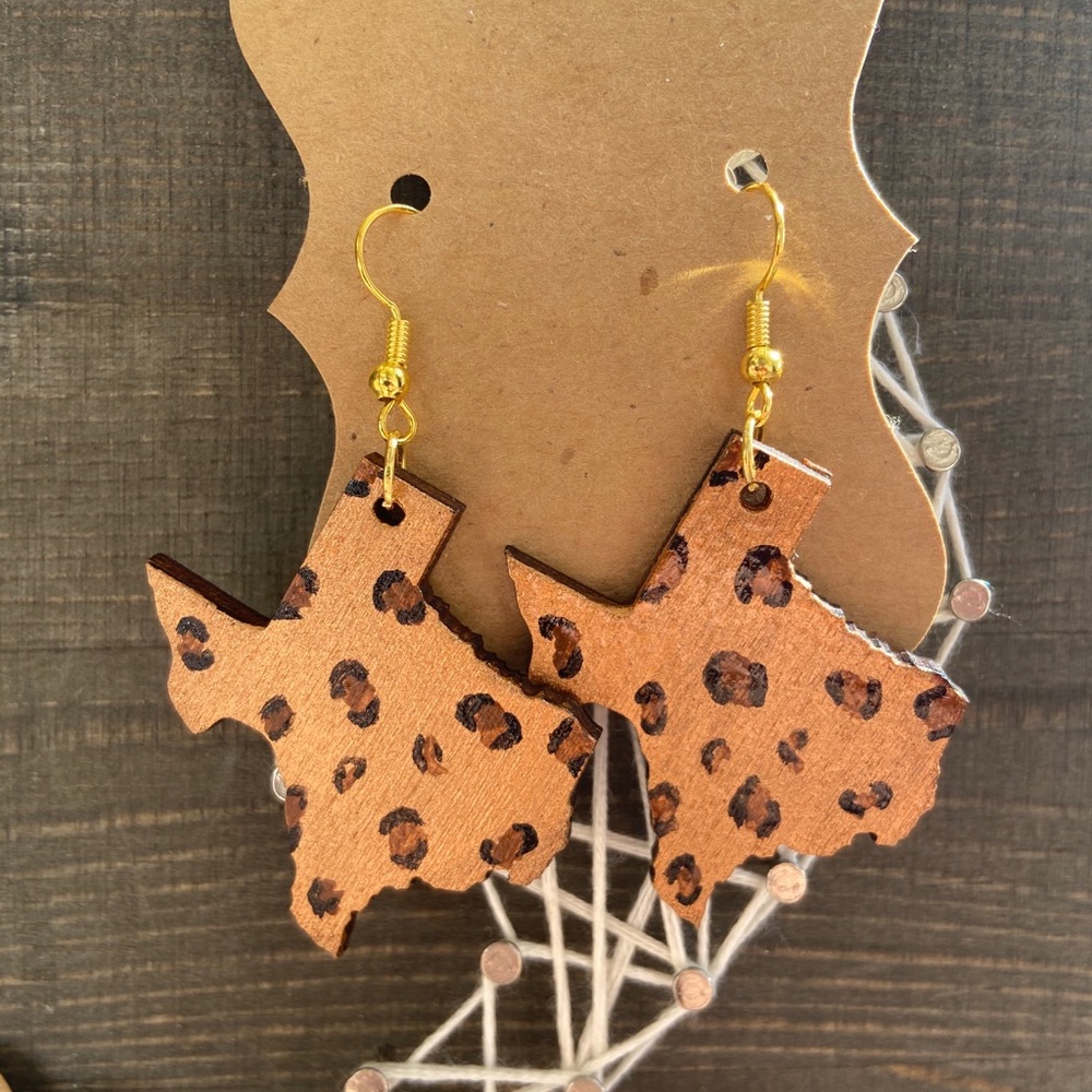 Texas cheetah earrings